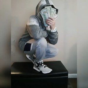 Meet your Posher, Blake